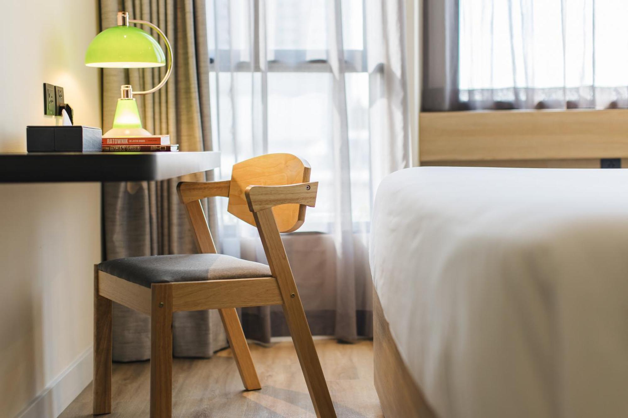 Mo Hotel Bangkok Rum bild